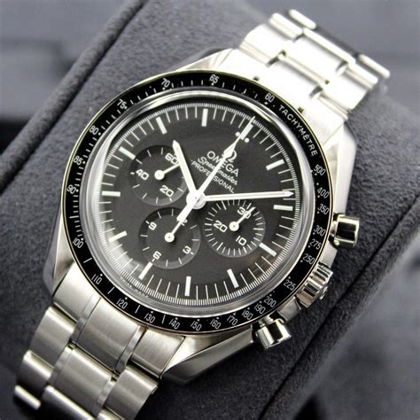 omega moonwatch chronometer.